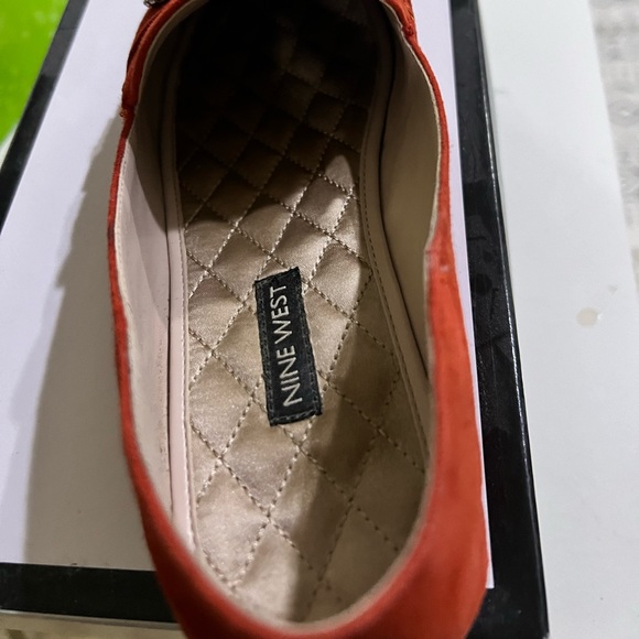 Nine West red suede loafers size 7.5 - Picture 1 of 5